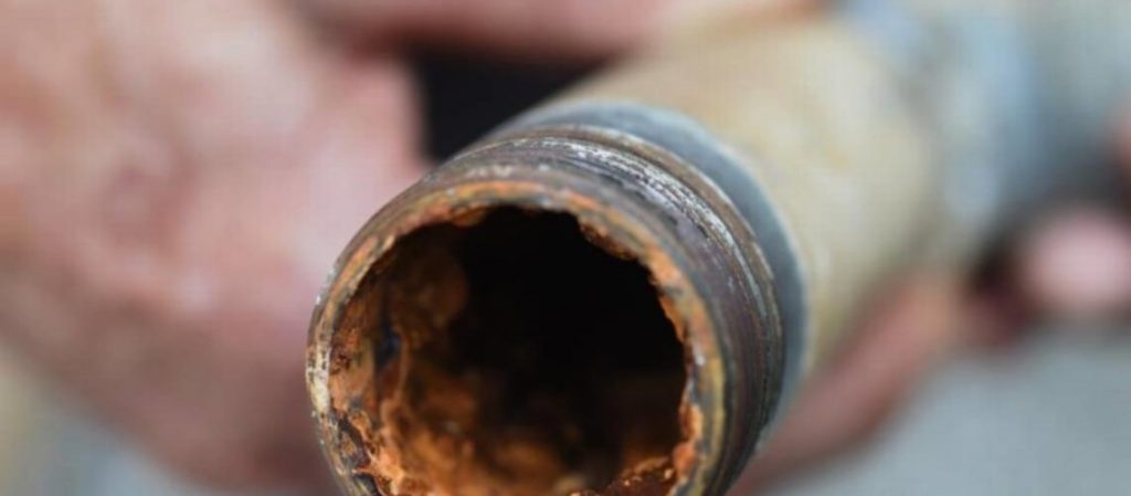 Rusted pipe